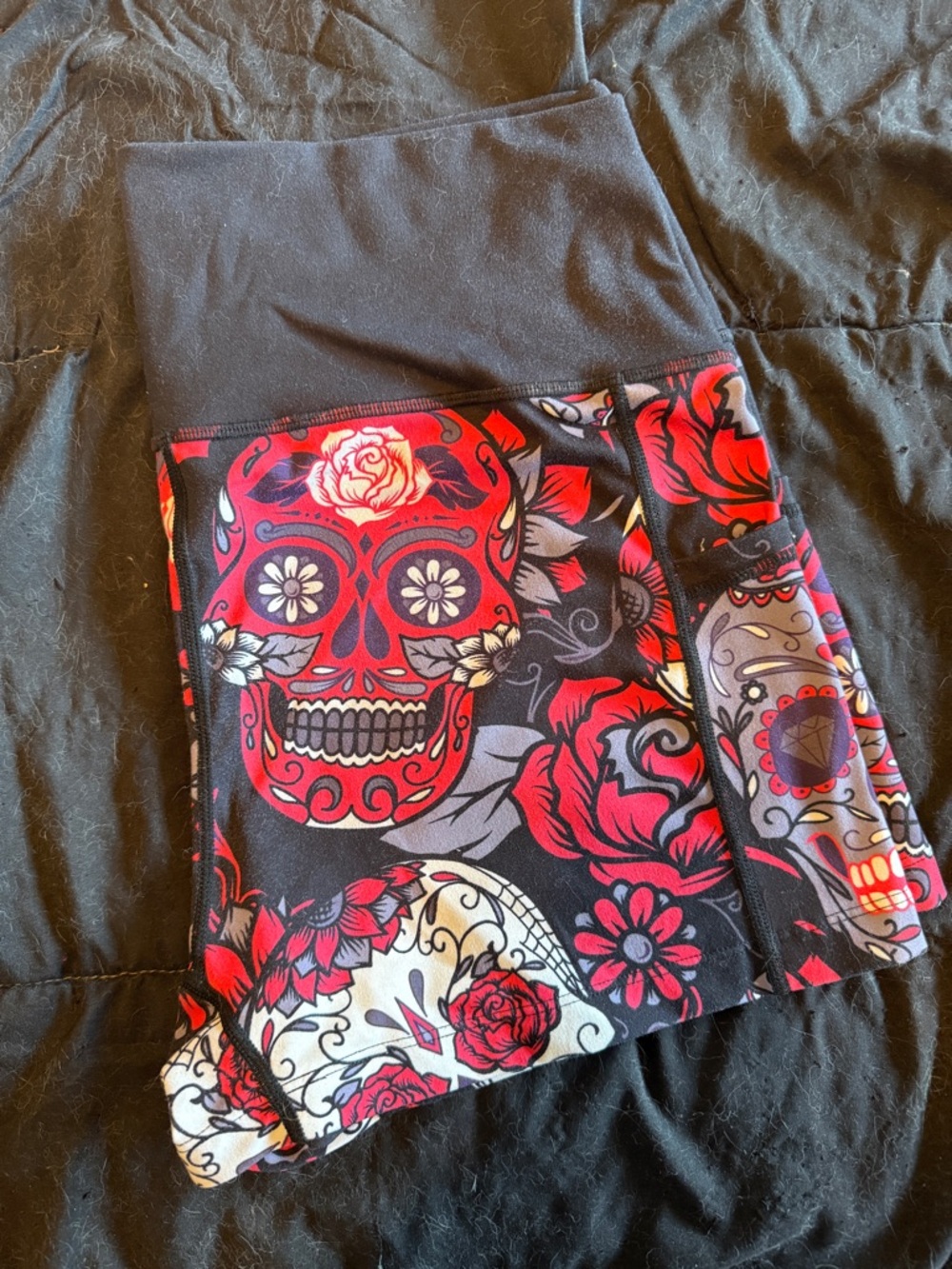 Constantly Varied Gear Women's Black and Red Sugar Skull Athletic 2.5 in Shorts
